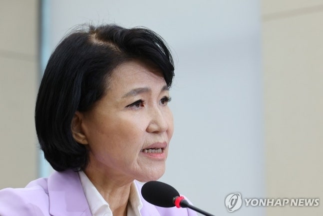 <b>이진숙</b> "공영<b>방송</b> 이사 선임이 탄핵 사유 될 수 없어"