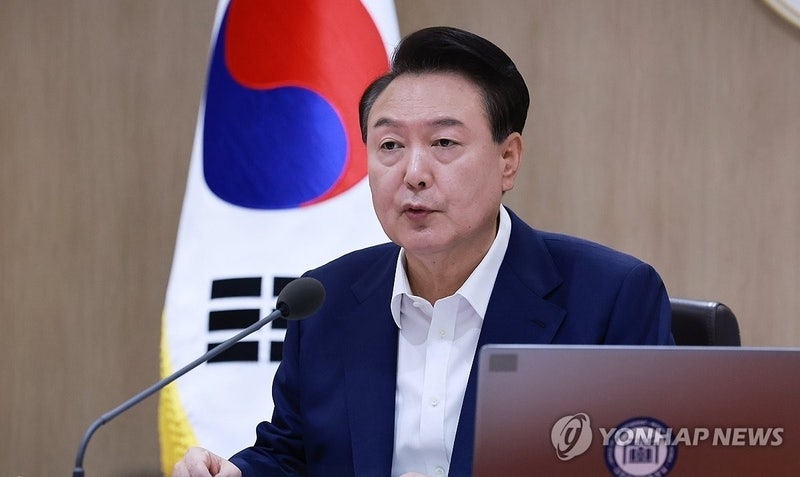 윤 <b>대통령</b> "<b>딥페이크</b>는 명백한 범죄…뿌리 뽑아 달라"