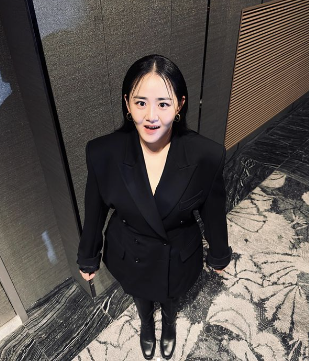 <b>문근영</b> "급성구획증후군 완치…아주 건강한 상태"