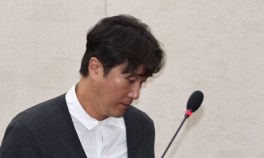 국감 나온 <b>양재웅</b> "병원 <b>과실 인정</b> 어려워"