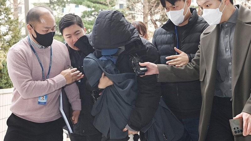 "나도 1인 2역 피해자"…<b>이선균 협박</b>해 3억 뜯은 <b>실장</b>의 변론