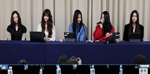 <b>뉴진스</b>, <b>어도어</b> 전속계약 소송에 "아티스트 보호 못해…더는 소속 아냐...