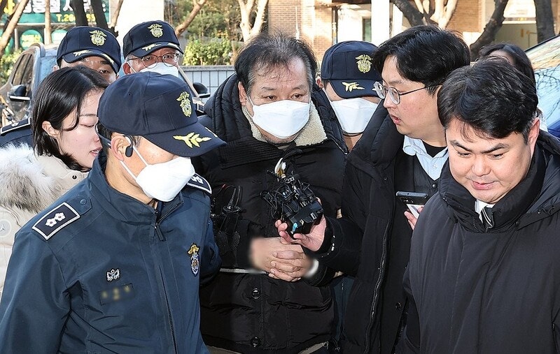 검찰, '공천 헌금' 의혹 <b>건진법사 구속영장 재청구</b>