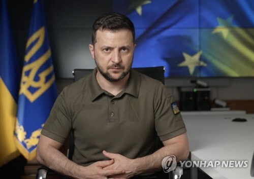 <b>젤렌스키</b> "<b>북한군</b> 2명 생포…심문 중"