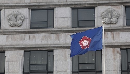 헌재 첫 <b>탄핵</b>변론 4분만에 종료…<b>재판관 기피</b> 기각