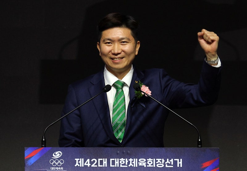 <b>유승민</b>의 대이변 역전극…<b>대한체육회장 당선</b>