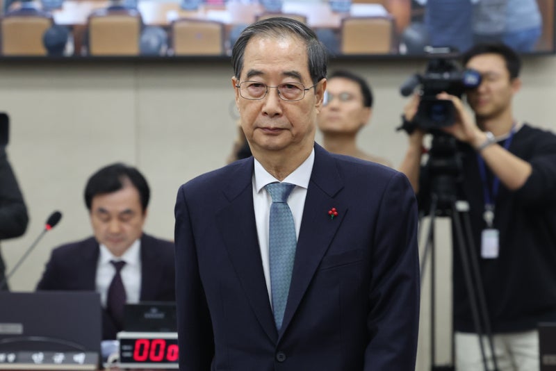 <b>한덕수</b>, 윤 '불법수사' 주장에 "모든 국민 헌법·법률 따라야"