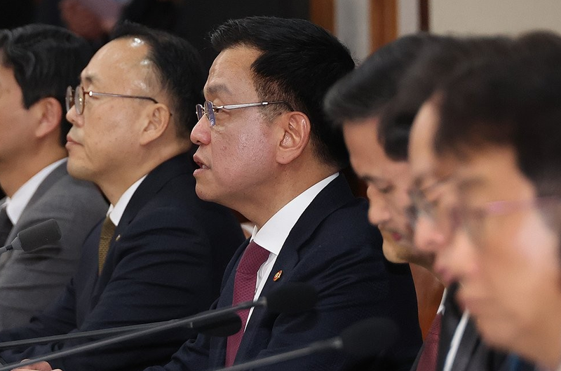 <b>최상목</b>, '명태균 특검법' 상정 안했다…'마은혁' 언급도 없어