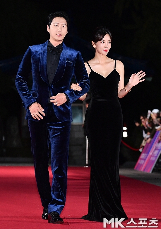 “하루빨리 진화되길”...<b>김소연</b><b>이상우</b> 부부, <b>산불</b> 피해 성금 5천만원...