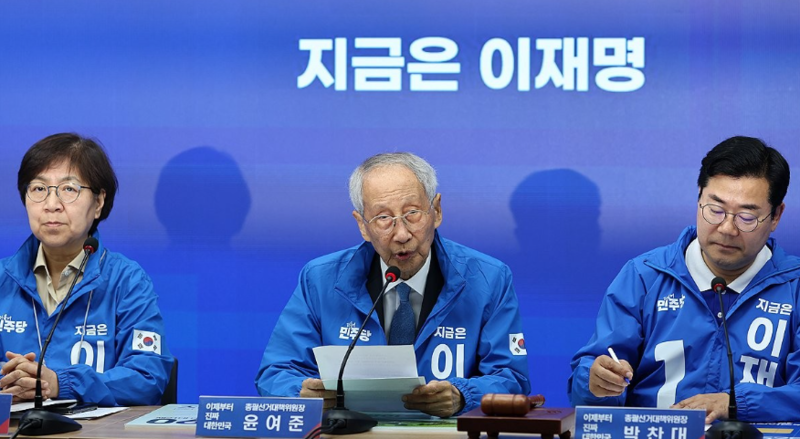 윤여준, 李vs金 지지율 격차에 열세가 사력 다하니 격차 좁혀지는 것 당연