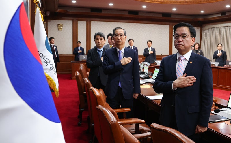 <b>한덕수</b>·<b>최상목 출국금지</b>…비상계엄 '묵인·방조' 정황