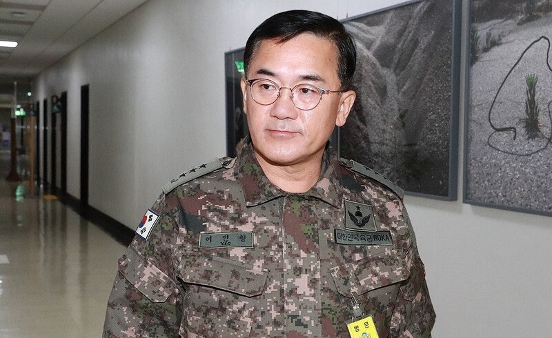 군검찰, <b>여인형</b>·<b>문상호 추가 기소</b>…구속영장 발부요청