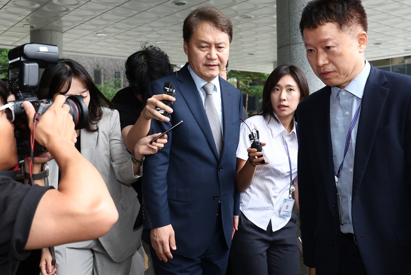 <b>내란 특검</b>, <b>김주현</b> 전 민정수석 소환…비상계엄 다음날 '안가 회동'