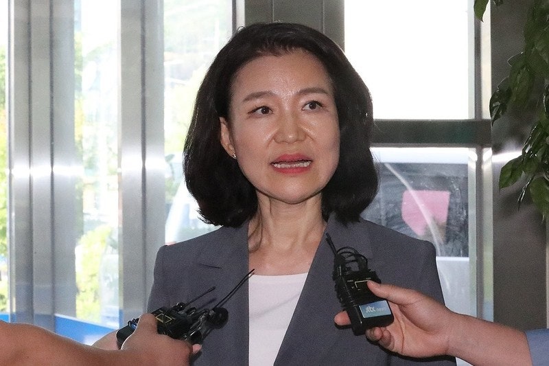 <b>이진숙</b>, 이 <b>대통령</b> 질책에…"자기 정치한 적 없다" 반박