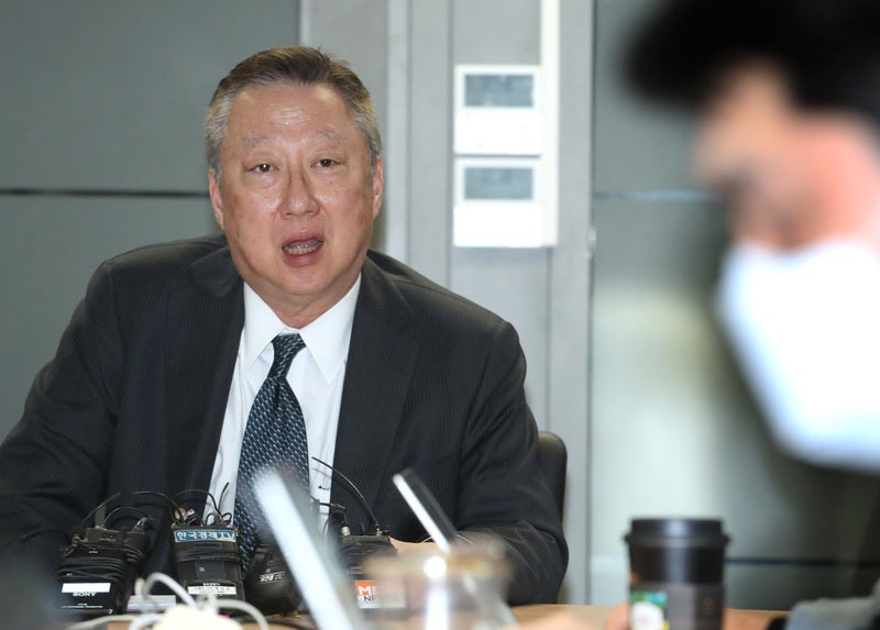 이 대통령, '<b>대미특사</b> 단장'에 <b>박용만</b> 전 두산 회장 임명