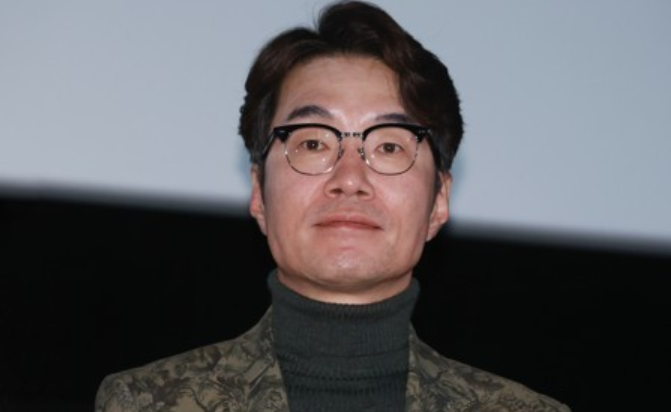 '5 만취운전'…<b>배우 송영규</b>, <b>음주 운전</b> 혐의 불구속 송치