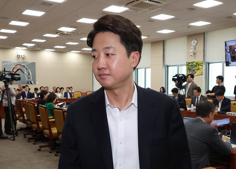김건희특검, <b>이준석</b> '명태균 공천개입' 의혹 자택 <b>압수수색</b>