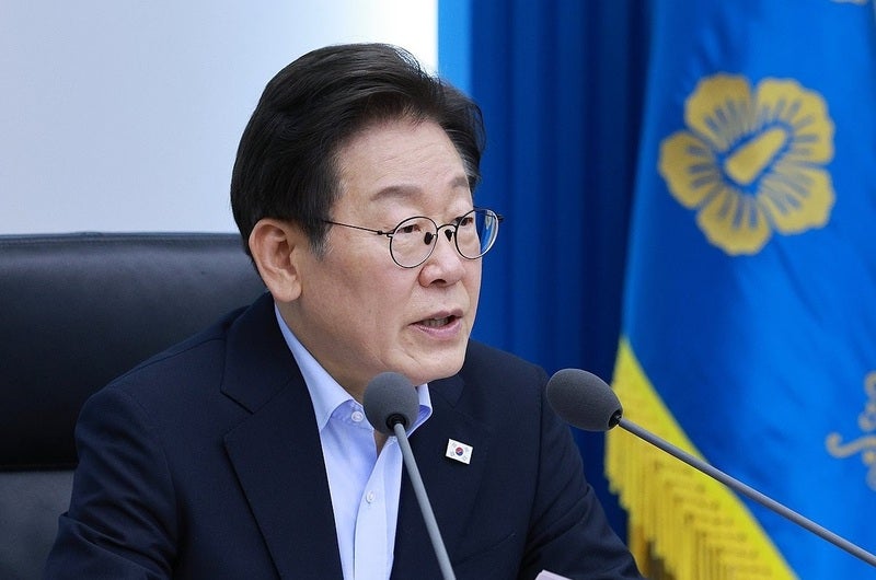 이 대통령, 내일 임시 국무회의서 <b>조국</b> 특별<b>사면</b> 심의