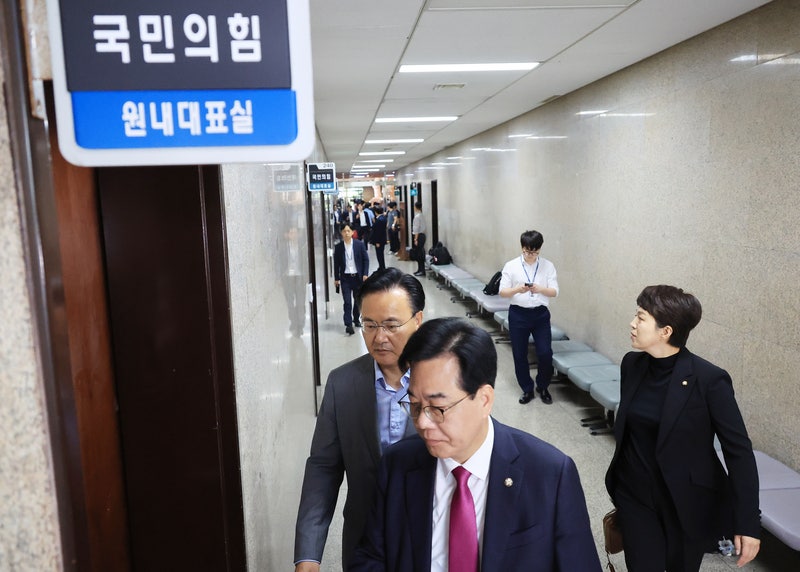 <b>내란특검</b>, 국민의힘 <b>원내대표실 압수수색</b> 재시도