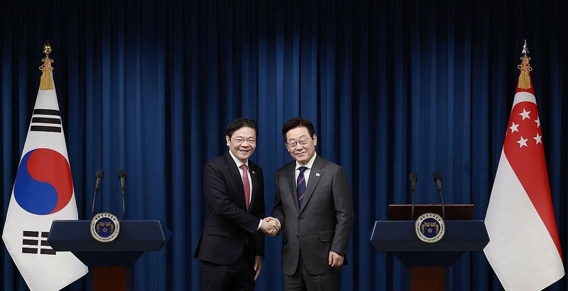 한국-<b>싱가포르</b> '<b>전략적 동반자</b> 관계' 수립…"'온라인 스캠' 등 공동 대응...