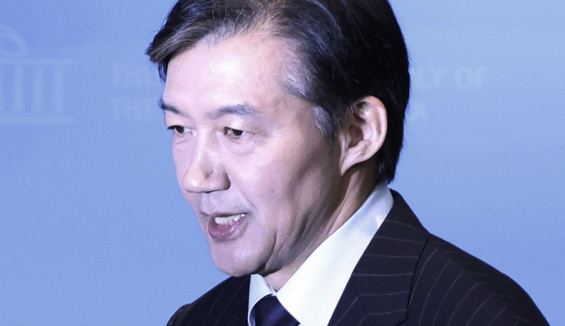 <b>조국</b>, <b>당대표 출마</b> 선언 "국힘 광역단체장 0석 만들 것"