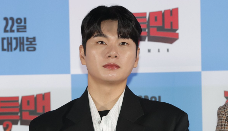 '놀면 뭐하니?' 제작진, <b>이이경 하차 권유</b> 인정…'면치기 <b>논란</b>'도 사과