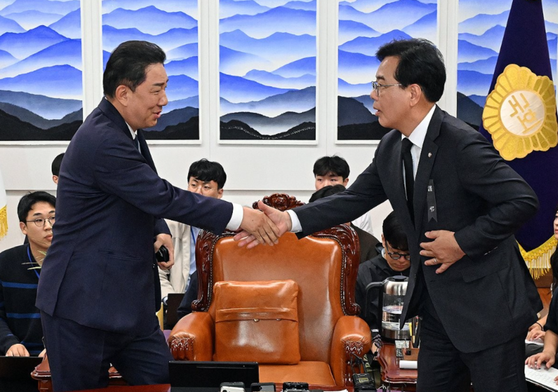<b>예산안</b> 처리 시한 이틀 전, 여야 막판 줄다리기 협상