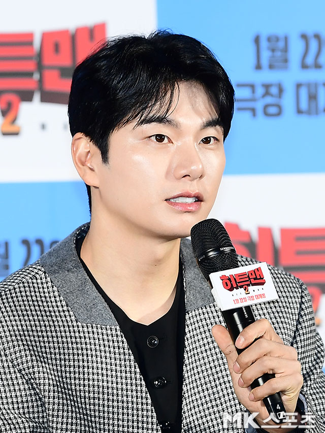이이경, ‘<b>유재석 패싱</b> 소감’ <b>논란</b>에 “저격한 거 아냐”