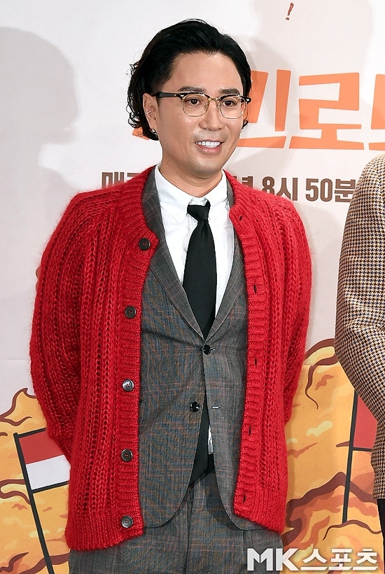 <b>정재형</b>, <b>박나래</b> ‘<b>주사</b> 이모’ <b>의혹</b> 불똥 “일면식도 없어”