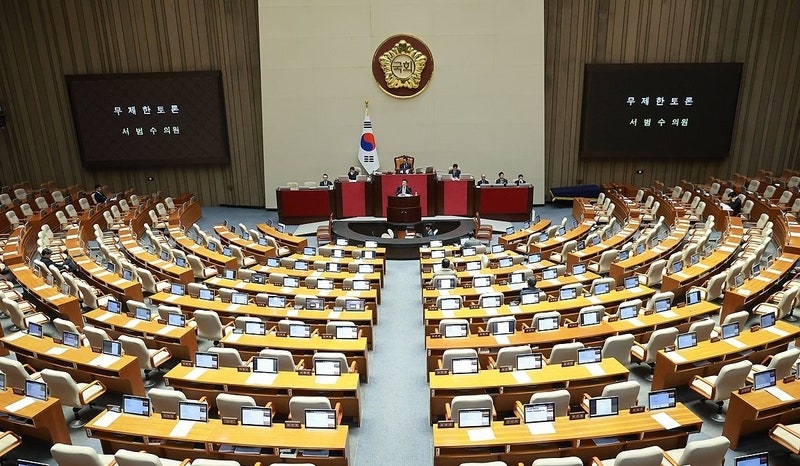 경찰직무집행법 개정안 본회의 통과…3박 4일 <b>필리버스터 종료</b>