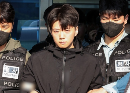 "리얼돌만 덩그러니"…평범한 자취방과 달랐던 장윤기의 원룸