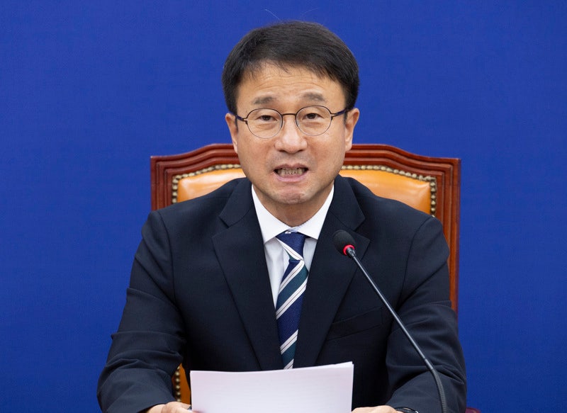 <b>한병도</b> "선관위 <b>특검법</b> 이번주 <b>제출</b>…제3자 추천이 현실적"
