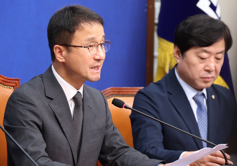 한병도 "<b>홈플러스</b> 사태, <b>청문회</b> 추진…보완수사권은 숙의"