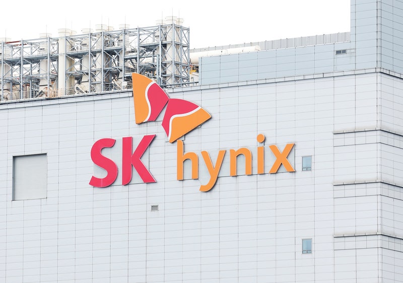 <b>SK하이닉스</b> 2분기 영업익 60.5조…예상치 소폭 하회