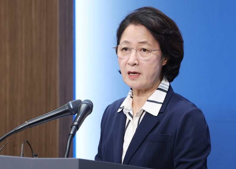 <b>추미애</b> "<b>경기도 재정 비상</b> 상황…마른 땅에 풀 한 포기 없어"