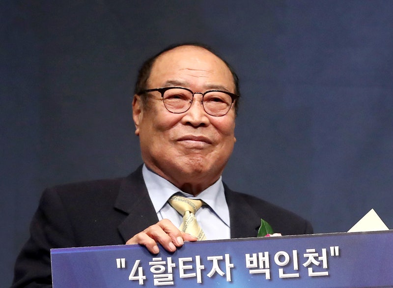 ‘전설의 4할 타자’ <b>백인천</b>, 맥박 돌아왔지만 위독