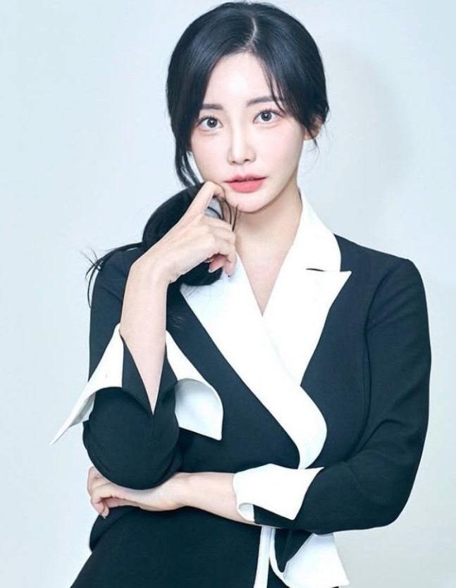 '독립운동가 후손' <b>곽민선</b>, 하영 '친일' 논란에 "비통하고 먹먹"