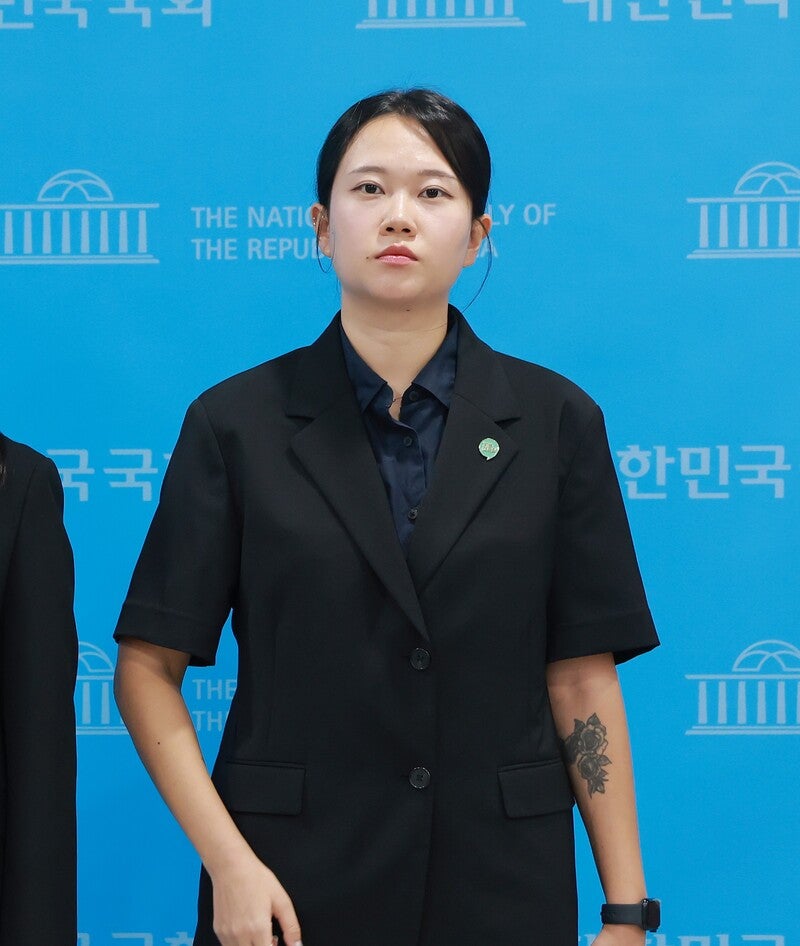 '문신 논란' 기본소득당 부대변인 "송구스러워, 다만…"