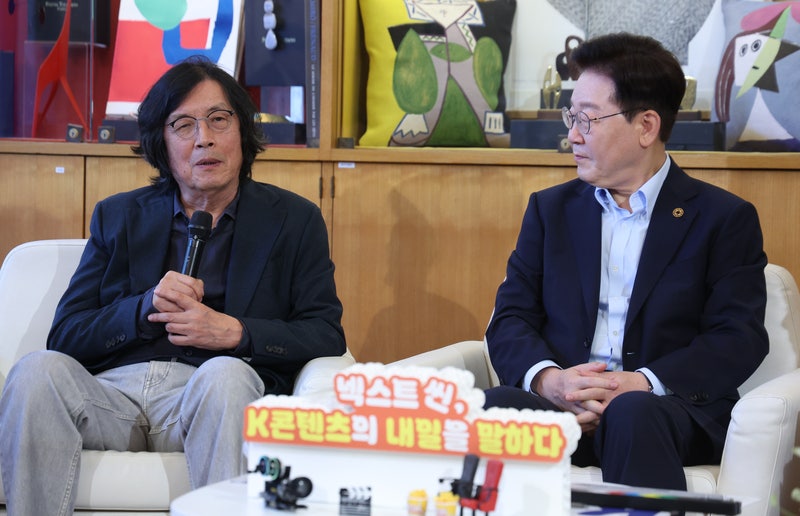 <b>이 대통령</b> "이창동 감독 <b>수상 축하</b>…한국 영화 빛나는 여정 응원"