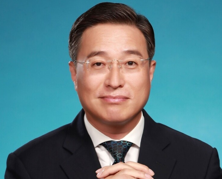 <b>이정현 대검 차장</b> "이 대통령 공소취소, <b>진상조사</b>단 결과 봐야"