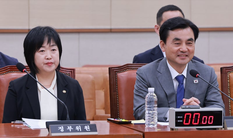안규백, 병적기록 수정 요청했나 묻자…<b>병무청장</b> "청구 없었다"