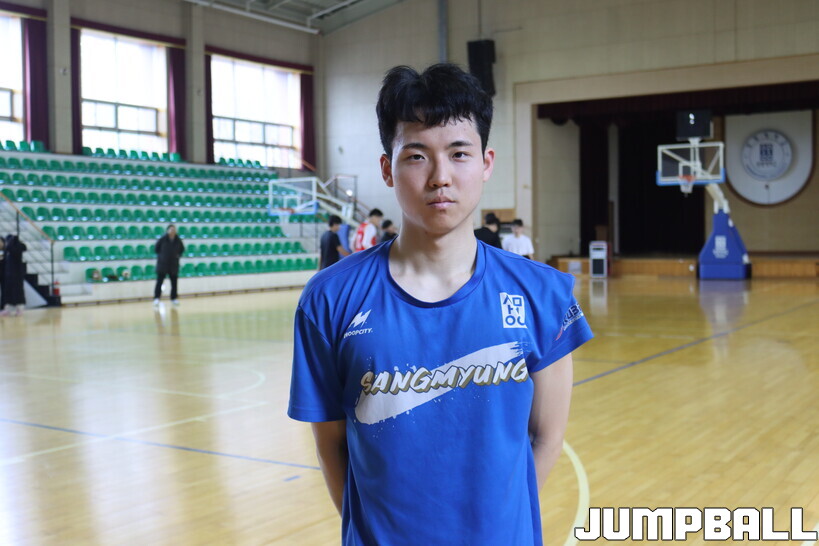 '상명대 차기 에이스' 윤용준, "2년 차 징크스는 없다...목표는 플레... - 뉴스 썸네일 이미지