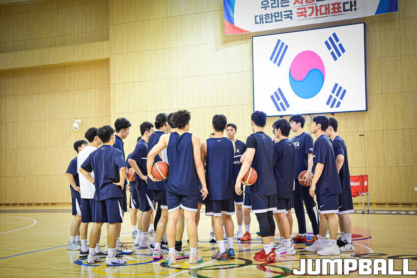 ‘만리장성’도 넘었던 대한민국, FIBA가 내린 냉정한 평가…6개월 만에 파워랭킹 12위 추락