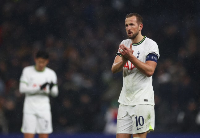 罗梅罗退场 热刺UCL16强赛被淘汰 AC米兰1~2场比赛总比分领先1-0