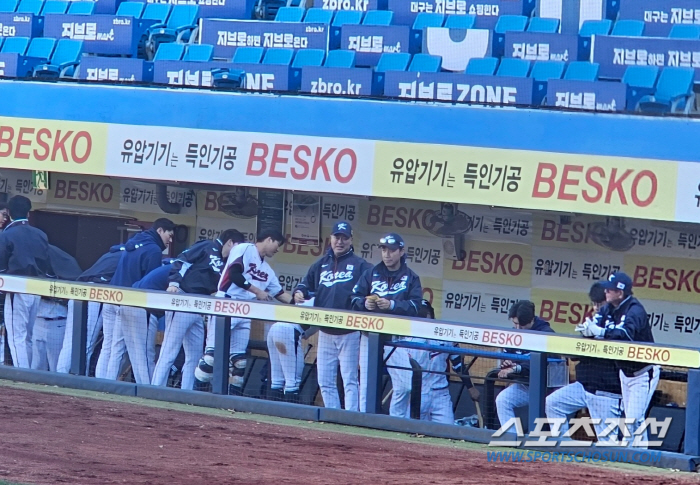 '국대 거포' 최지훈-'예비' 나승엽&문현빈 홈런 쾅!…류중일호, '7회 7득...