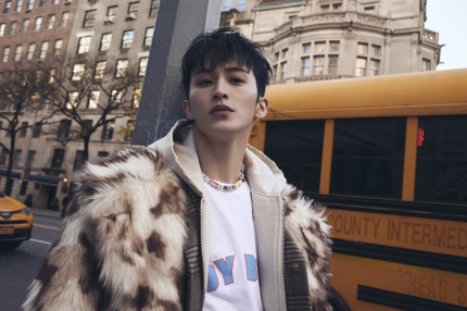 [정보/소식] [공식] NCT 마크, 첫 솔로앨범 초동 54만 돌파 '하프 밀리언셀러' 기염 | 인스티즈