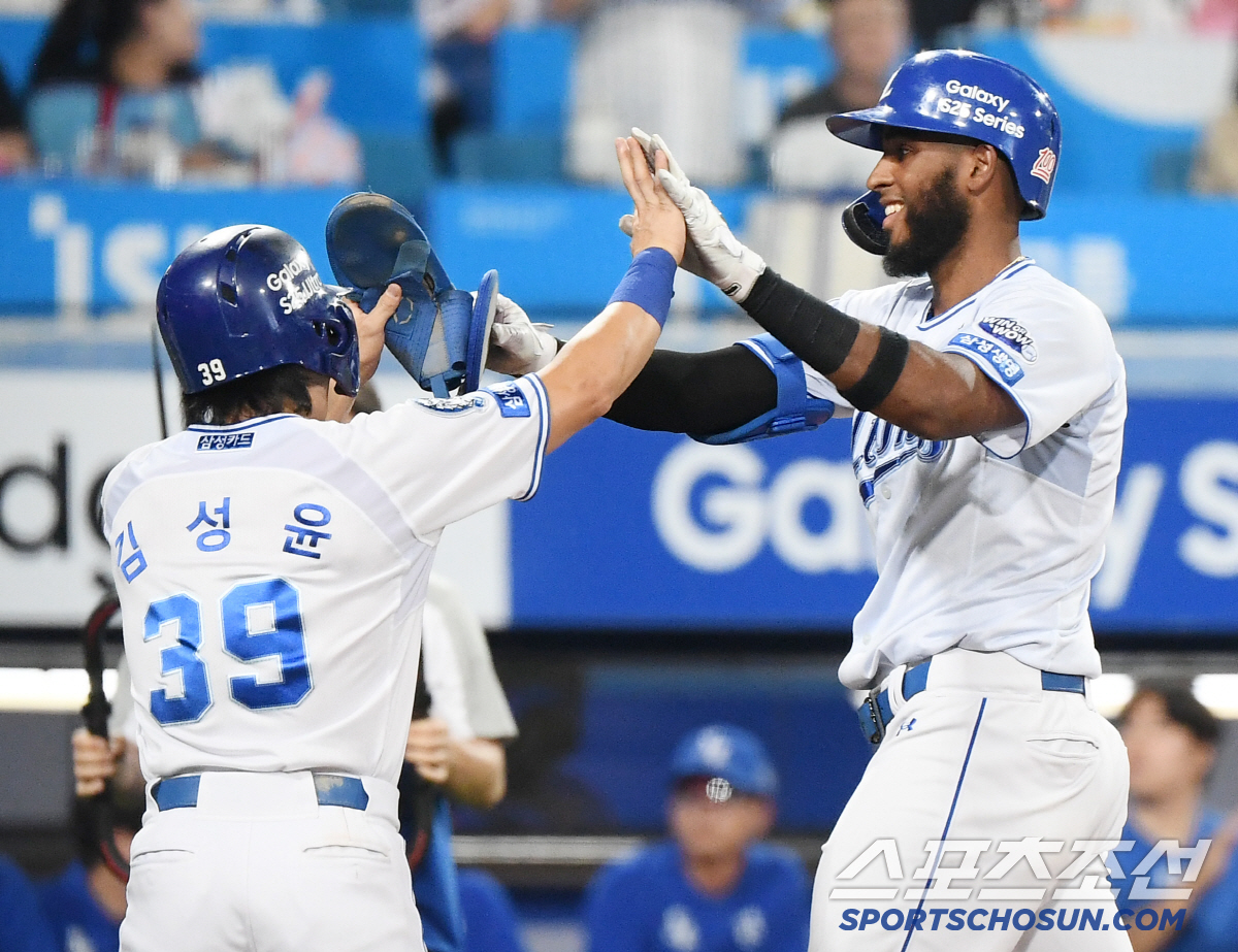 '<b>데뷔전</b>' <b>감보아</b>, 발로 무너뜨렸다. 후라도 11th QS로 5승, 디아즈 21호 ...