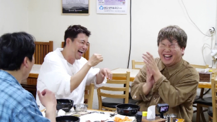 <b>전현무</b> "<b>김성균</b> 처음 봤을때 진짜 <b>깡패</b>를 출연시킨 줄 알았다"(<b>전현무</b>계...