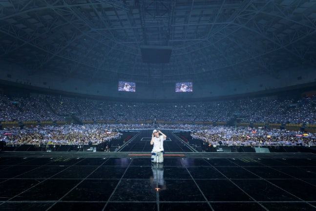 [정보/소식] 백현, 첫 솔로 월드투어 '레버리' 포문 열었다…서울 공연 성료 | 인스티즈