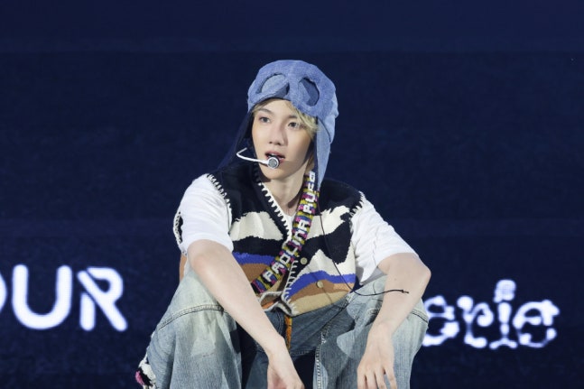 [정보/소식] 백현, 첫 솔로 월드투어 '레버리' 포문 열었다…서울 공연 성료 | 인스티즈